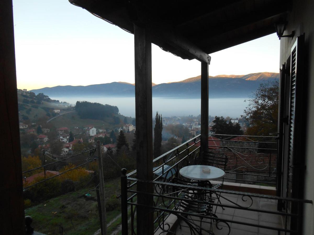 Amadriades Kalavryta Cameră foto