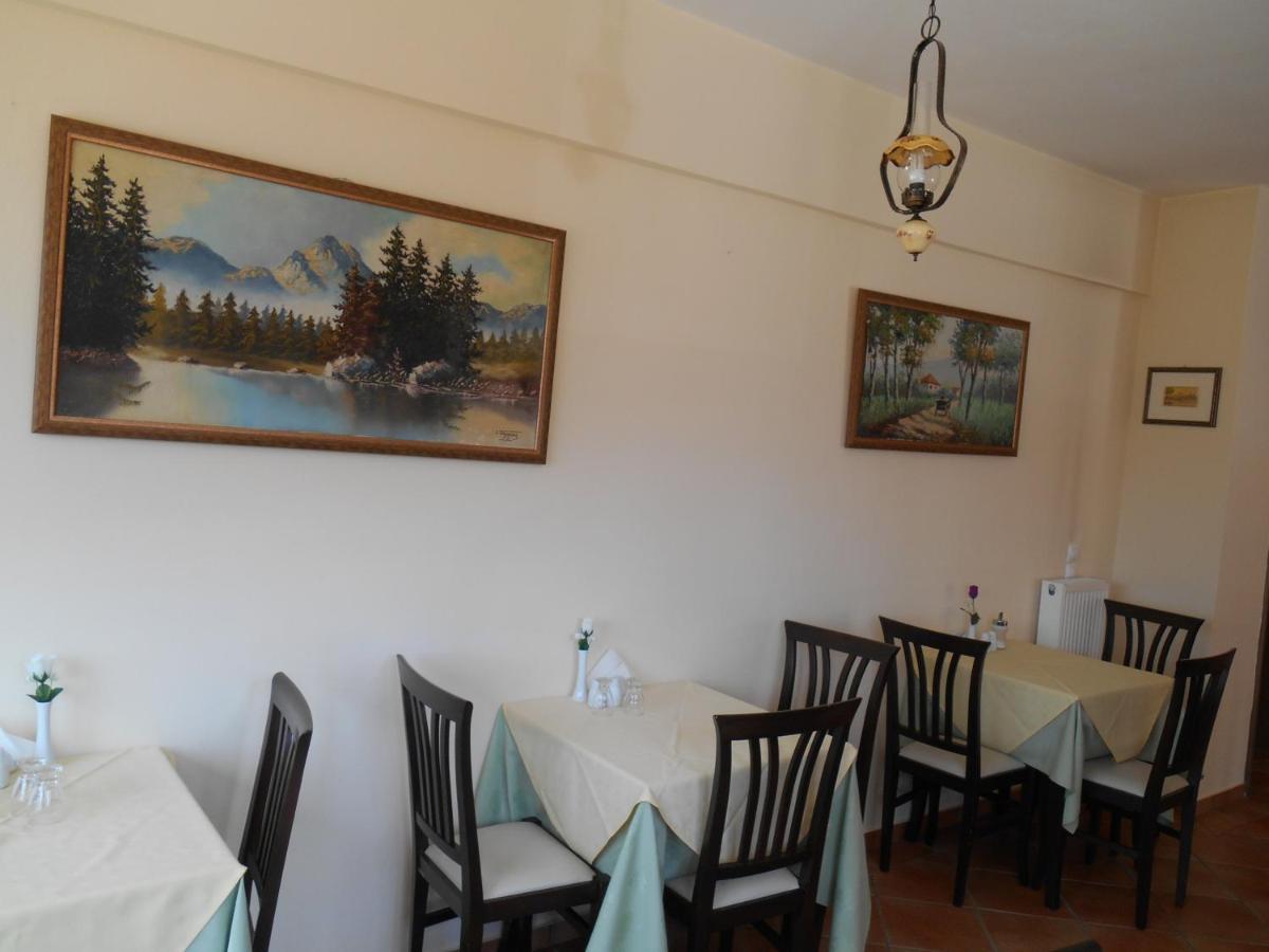 Amadriades Kalavryta Exterior foto
