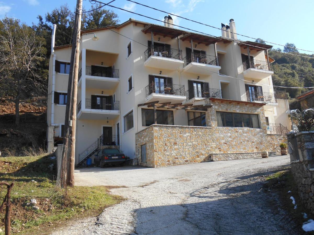 Amadriades Kalavryta Exterior foto